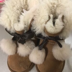 Uggs size 8 toddler